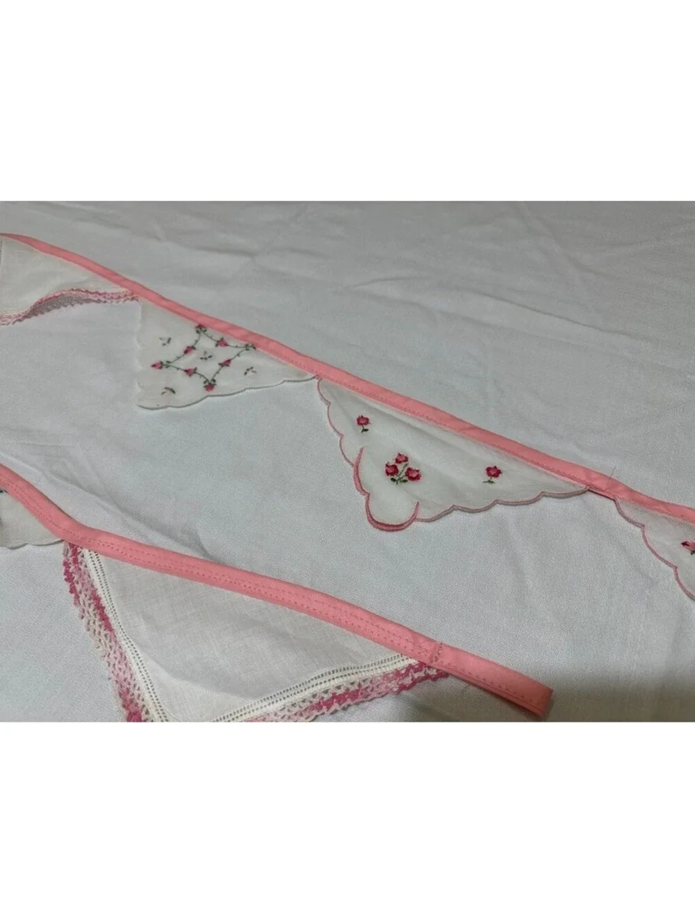 Vtg Pink Handkerchief Bunting Garland Hankie Banner Handmade Flowers Floral Rose